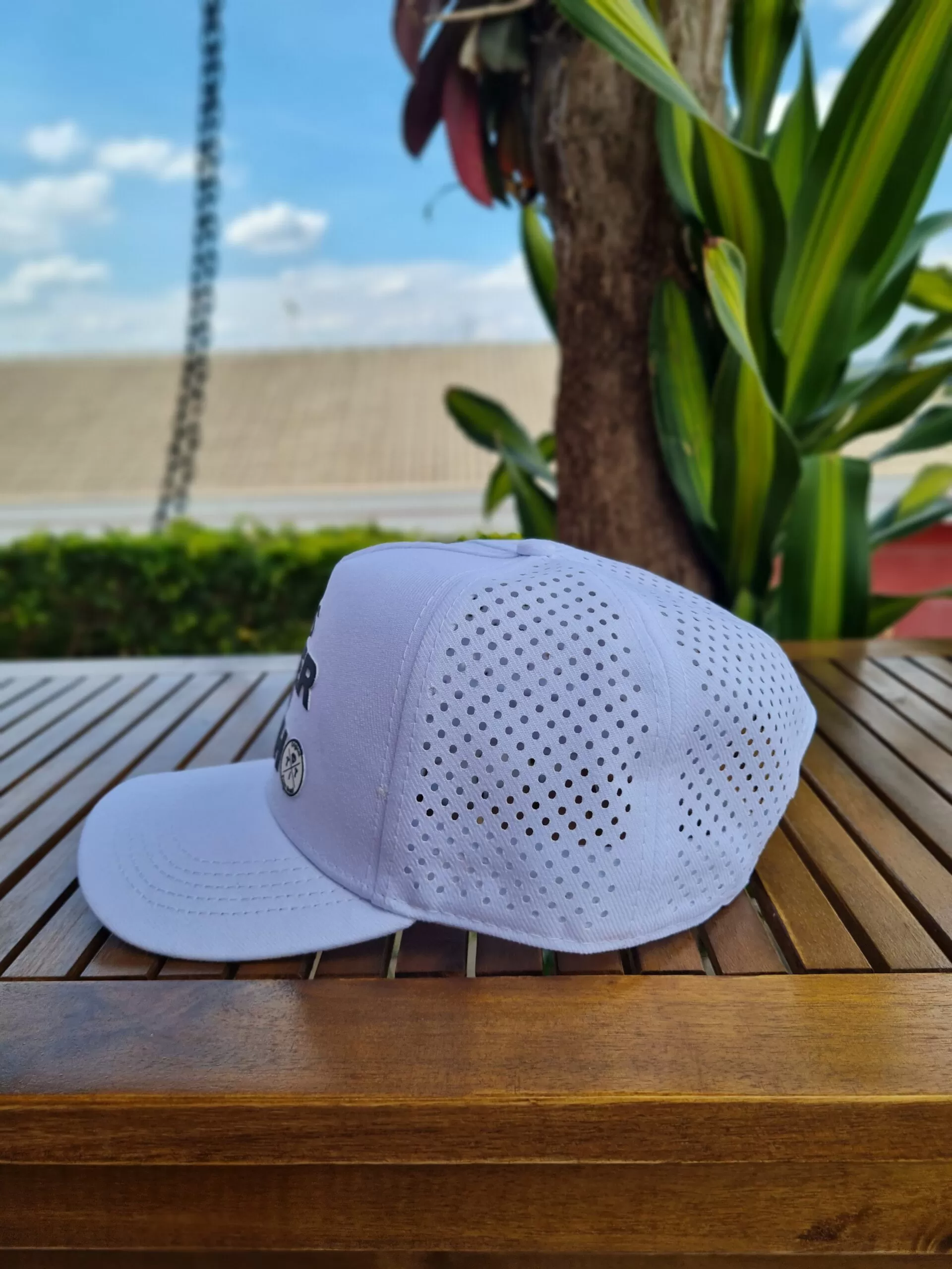 Boné SnapBack Aba Curva "Vamos Viver Um Sonho" – Lançamento 2022 - Imagem 2